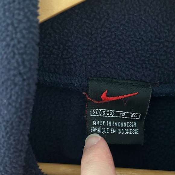 Nike Vintage Fleece Quarter-Zip Pullover (XL) - Picture 4 of 9